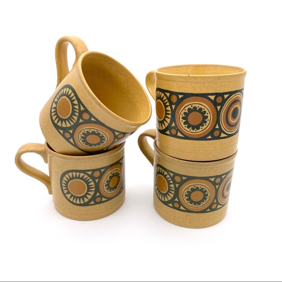 Vintage Other - VINTAGE KILN CRAFT ‘Bacchus’ Set of 4 Mugs